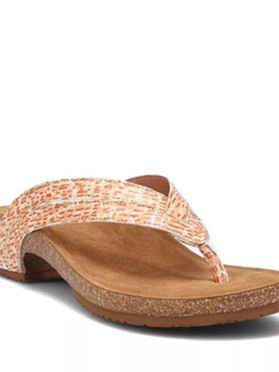 Taos Footwear Shoes - Taos Footwear Link Leather Thong Sandals Suede Insole Comfy | Size 7-7.5